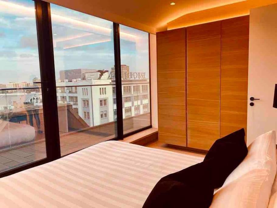 Large 3 Bed 3 Bathrooms Penthouse With Terrace And City Views In Лондон Экстерьер фото