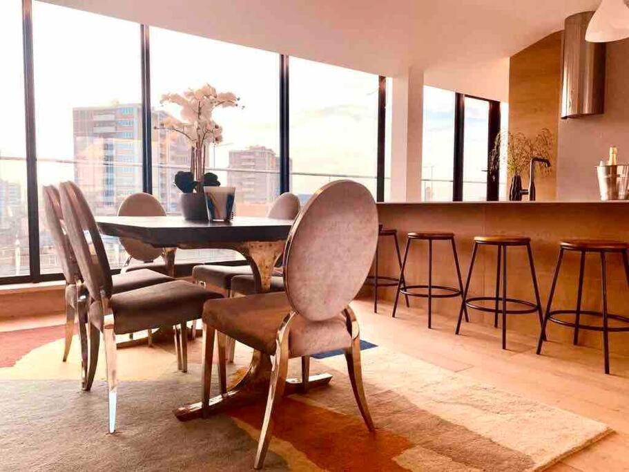 Large 3 Bed 3 Bathrooms Penthouse With Terrace And City Views In Лондон Экстерьер фото